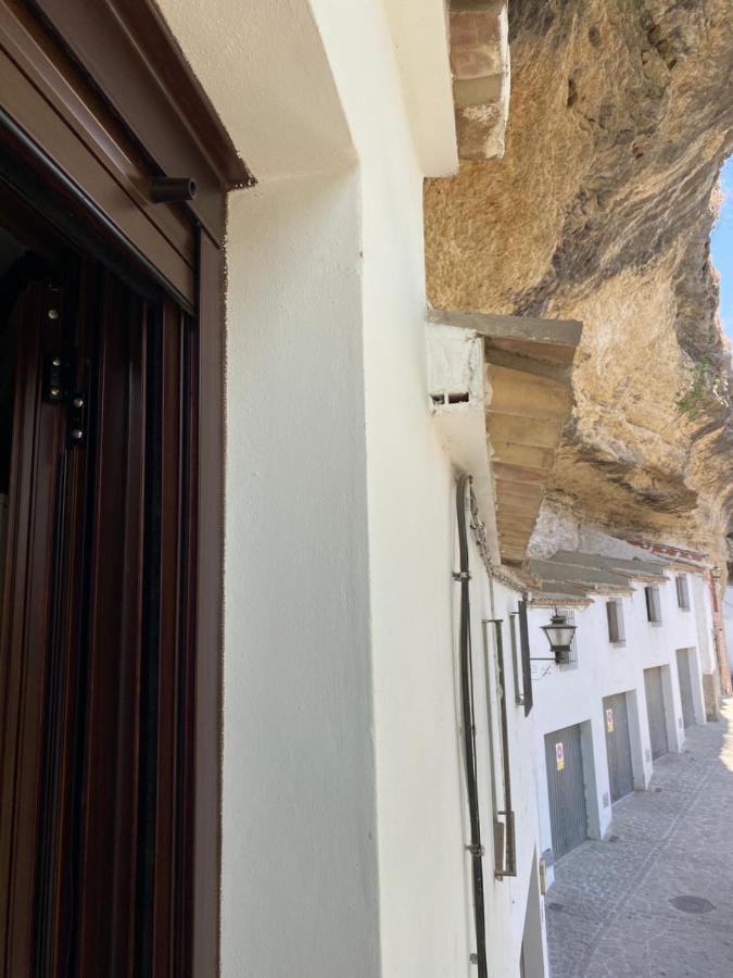 Casa Cueva Un Rincón en la Roca Setenil De Las Bodegas Exterior foto
