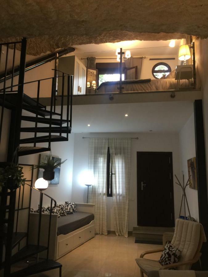 Casa Cueva Un Rincón en la Roca Setenil De Las Bodegas Exterior foto